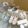 Sneakers Nama Designer Femmes Chaussures décontractées Nouveau motif postage Canvas Rainbow Sneaker Running Sports Shoe Recycle Mesh Fabric