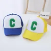 Ball Caps Doit 2023 Boy Girl Baseball Mesh Ademende groene C Letter Zomer Kinderen Zon Hoed Schattige kinderen Snapback Cap