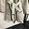 Kvinnors kappa designers tweed rockar toppar jacka alfabet tryck snörning midja lång ärm huva huven stickad reversibla jackor designer kappa kvinnor