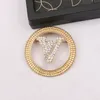 20 Style Gold Placed Brouches Fashion Jewelry Women Brooch Charm Cloth Clothing Pin الزواج من هدية عيد الميلاد الهدية