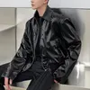 Męskie kurtki żebro dna Patent Faux skórzana kurtka Odkręć kołnierz Spring Autumn Mens w górę luźna płaszcz pu czarny 230816