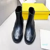 Fendyity Sonbahar/Kış Fendyity Boots Kısa En Yüksek kaliteli Kadın Moda Vintage Tasarımcı Düşük Topuk Martin Boot Siyah Deri Güzel İş Botss