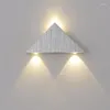 Vägglampor Modern LED-lampa 85-265V 3W 9W Triangel Light For Bedroom Home Lighting Lumeaire Badrums Fixtur