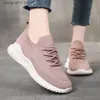 Klänningskor Kvinnor Sneakers Mesh Breattable Casual Women Shoes Lace Up Sport Shoes Fashion White Tennis Shoea Antislip Kvinnliga löparskor T230818