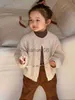 Pullover Deer Jonmi 2023 Ny höstkoreansk stil baby flickor stickade hjärtrockar broderi solid färg småbarn barn casual tröjor x0818
