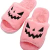 Talltor Halloween Pumpkin Lantern Slippers Autumn Soft Furry Comfort Stängd tå glider kvinnor Storlek 43 Utomhus tofflor Zapatos Mujer 230817