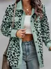 Jackets femininas jaqueta estampa de leopardo mulheres outono de inverno de manga longa casaca de veludo casual feminino solto solto de bolso de tamanho grande fora de tamanho 230818