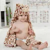 Vêtements Ensemble de café Cow Animal Rôle jeu Hood Baby Girl Flannel Bath Bath Package Package Bathroom Migne Cartoon Pyjamas Nouveau Z230818