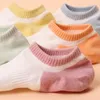 Chaussettes de femmes 5 paires dames hremptables en coton mince coton sport bateau