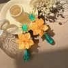 Boucles d'oreilles en peluche de conception d'origine résine multicouche Flower Flower Bohemian Fashion Elegant Women's Wedding Banquet Accessoire