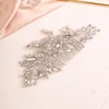 Cabeças de fome de luxo Rhinetone Bridal Head Comb Women Women Handmade Wedding -Cardest Silver Bride Hair Acessórios Moda Prety Headpiec258W