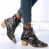 Boots 2021 Fashion Retro Women Boots Boots Вышит этнические ботинки с заостренными туфель