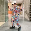 Roupas conjuntos de garotinhos moda moda de desenho animado coolicha jackets com capuz calças 2pcs Four Seasons streetwear