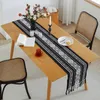 Table Runner Cotton Table Runner Tassel Black Stripe Splicing Path Toven Wedding Decoration Dîner TV Cabinet Table Basse Flag Nordic Decor 230817