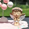 Dekorativa figurer harts Angel Girls Figurinbil Dashboard Prydnad Interiör Dekoration Cake Topper Decor Book Shelf Office Bedroom