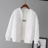 Vestes pour femmes Couleur unie Dames Veste de baseball courte 2023 Printemps coréen Casual Blanc Top Femme Cardigan Zipper Mode 230817