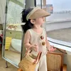 衣類セット女の子の衣類セット夏の韓国の薄いニットガールセット子供中空の通気性ベストワイドレッグパンツツーピーススーツ230818