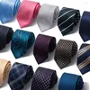 Bow Ties Classic Versatile 8cm Navy Solid Rands Plaid Polyester Slips för man Business Wedding Suit Accessories slips gåva