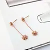 Orecchini per borchie Yun Ruo 2023 Fashion Daisy Earring femmina Woman Party in acciaio inossidabile Colore in oro rosa Non dissolvere mai Fade dropship all'ingrosso