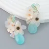 Boucles d'oreilles en peluche de conception d'origine résine multicouche Flower Flower Bohemian Fashion Elegant Women's Wedding Banquet Accessoire