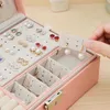 Doublelayer Velvet Jewelry Box 고용량 가죽 유럽 저장 대형 우주 홀더 선물 230814