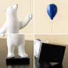 Dekorativa föremål Figurer Ins Style Harts Polar Balloon Bear Ornament Modern Simple Shape Design Creative Lovely Home Office Desced Decor Kid's Gift 230817