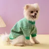 Hondenkledingontwerper Winterhondkleding Puppy Sweater Warm huisdiertruien voor kleine honden klassiek Jacquard Letter Patroon Cat Sweatshirts huisdieren kledingjas l Aghg