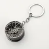 Nyckelringar Färgglada bilnyckelringar Modifieringstillbehör Punk Metal Wheel Hub Pendant Creative Gift för män och kvinnor