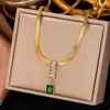 Chaînes Collier pendentif en zircon vert