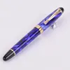 Stylos de fontaine Arrive Jinhao x450 Luxury Dazzle Blue Fountain stylo de haute qualité stylos d'encrage de métal pour fournitures de bureau Supplies scolaires 230817