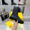 Kadınlar Elastik Örme Jakard Sock Bots Silhouette Platformu Martin patikleri Deri Deri Deriz Düz Motosiklet Botları Tasarımcı Ayakkabı Fabrika Ayakkabı