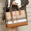 Totes 2023 Neues Luxusdesigner Leder -Tasche Mody Women Handtaschen große Umhängetasche lässig Lady große Kapazität Einkaufstasche HKD230818