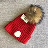 Beanie/Skull Caps Designer französische Marke Schädelkappen Luxus Männer Frauen warm Mode Gril Beanie Hats Abnehmbarer Pelzball Z230819