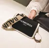 2024 neue Crossbody -Taschen für Frauen Designer Luxus Casual Lason Breite Gurt Schulter Messenger -Taschen Frauen Geldbeutel und Handtaschen