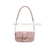 Bag dos trabalhadores de gabinete de gabinete de gabinete branco de colarinho branco de 2023 Novo temperamento minimalista Crossbody Sweet Sweet Small Praça para Mulheres Designer Bag Caitlin