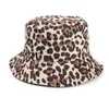 Boinas 2023 Cotton Four Seasons Leopard Print Bucket Hat Hat Fisherman Capinho de viagem ao ar livre para homens e mulheres 113