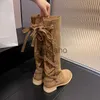 Boots New Women's Boots Trend Suede Low Heel Back Lace-Up Female Boot Fashion أحذية رعاة البقر عالية السترة أعقاب خشبية عارضة أحذية J230818