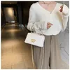 Bolsas de noite 2023 Moda Doce Lady Lady Bag Pérola Pérola Mulheres Bolsa Cadeia Mensageiro de ombro Borsa Donna