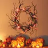 Autre épreuve de fête d'événement Simulation de couronnes d'Halloween Couronnes de branche noires avec lumière LED rouge 42 cm Couronnes pour portes Fleur Garland Halloween Decoration 230817