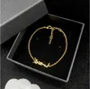 Designer Girlsl Women Letter Bracelets Elegante Love 18K Bangles de ouro y Jóias de moda gravadas