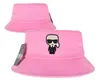 Luksusowy Karllagerfeld Basin Hat Haftowane okulary przeciwsłoneczne Man Fisherman Hat Short Brim Super Cute Outdoor Sun Hat Style