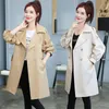 Trench Coats Fashion Fashion Double Breasted Belt Long Windbreaker Vêtements 2023 Spring Automn Couleur solide Tops Femelle FP109