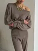 Womens Two Piece Pants One Shoulder Sexy Knit Set Casual 2 Tracksuit Women Sticked Suit and Top Matching Set för 230817