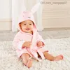 Pyjama 2-6 Jahre Baby Kleidung Cartoon Hoodie Girls und Jungen Pyjama hochwertige Badezimmertücher Kinderbad Pyjama Kinderkleidung Z230818