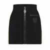 23 Yaz Kadın Etekler Teknik Jersey Zip up Miniskirt Mektup Baskı Kızları Kadın Pist Markası Yüksek Son Tasarımcı Düz ​​Sıcak Elbise Out Giyim