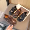 Turnschuhe Kinder Lederschuhe rund Zehen