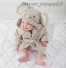 Towels Robes Baby Bathroom Cute Mouse Boys and Girls Baby Pajamas Clothing Pure Cotton Towel Material to Prevent Grasping Cold Bath Towels Casual Wear Z230819