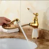 Krany zlewu łazienkowego i zimne złote wykończenie wyciągnięte basen kran mosiężny jadeit dotknij w stylu głowicy prysznicowej