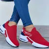 Kleiderschuhe Mode vulkanisierte Turnschuhe Plattform Solid Cloor Flats Ladies Schuhe lässige atmungsaktive Keile Damen Walking Sneakers T230818