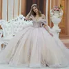 Sexy Off The Princess Princess Quinceanera платья по случаю дня рождения розетка на рукавиц с бисером блестящей шнуровкой